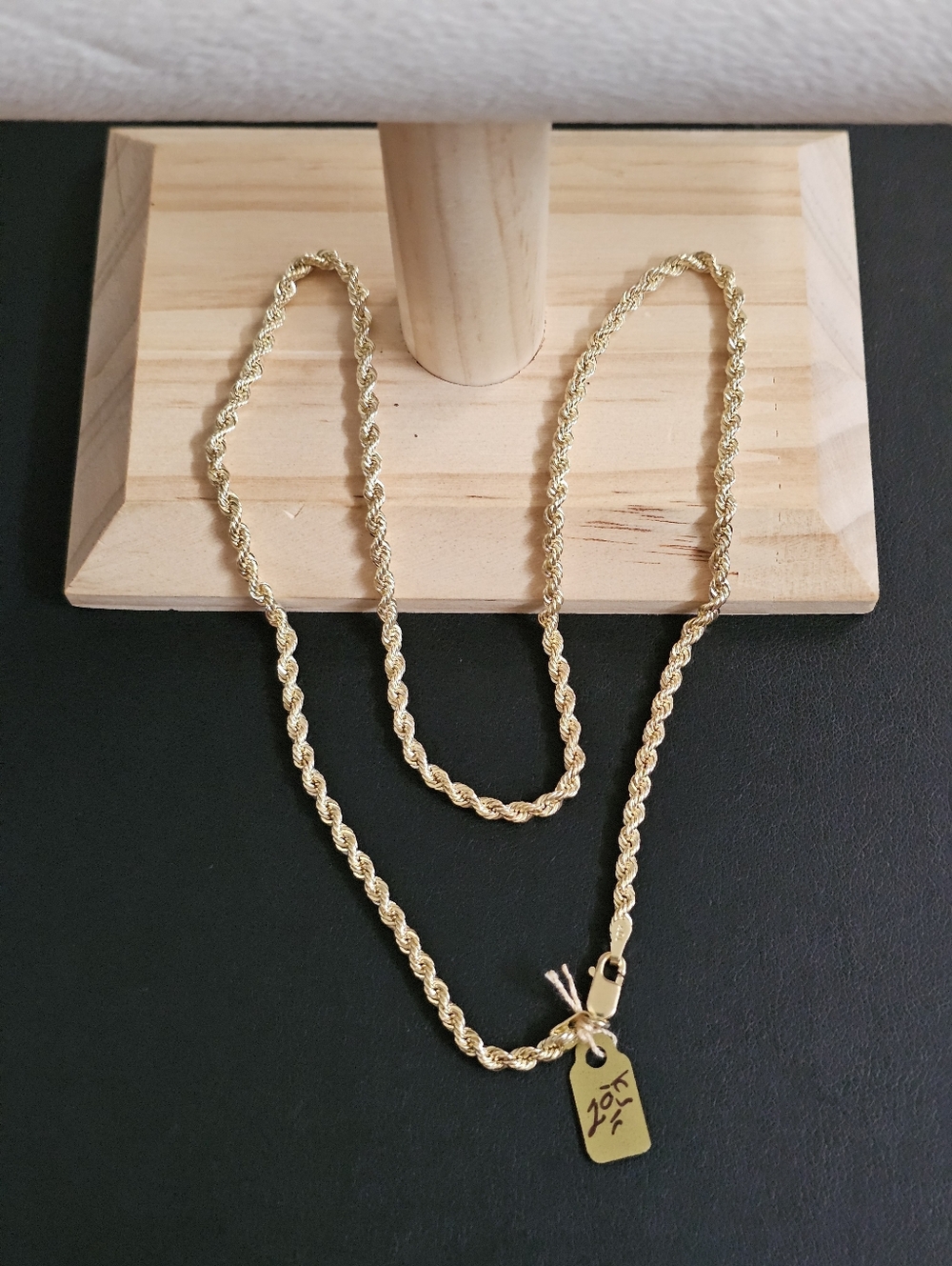 10k Gold Necklace 18 Inch